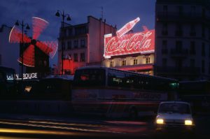 notre histoire: publicité lumineuse Coca Cola