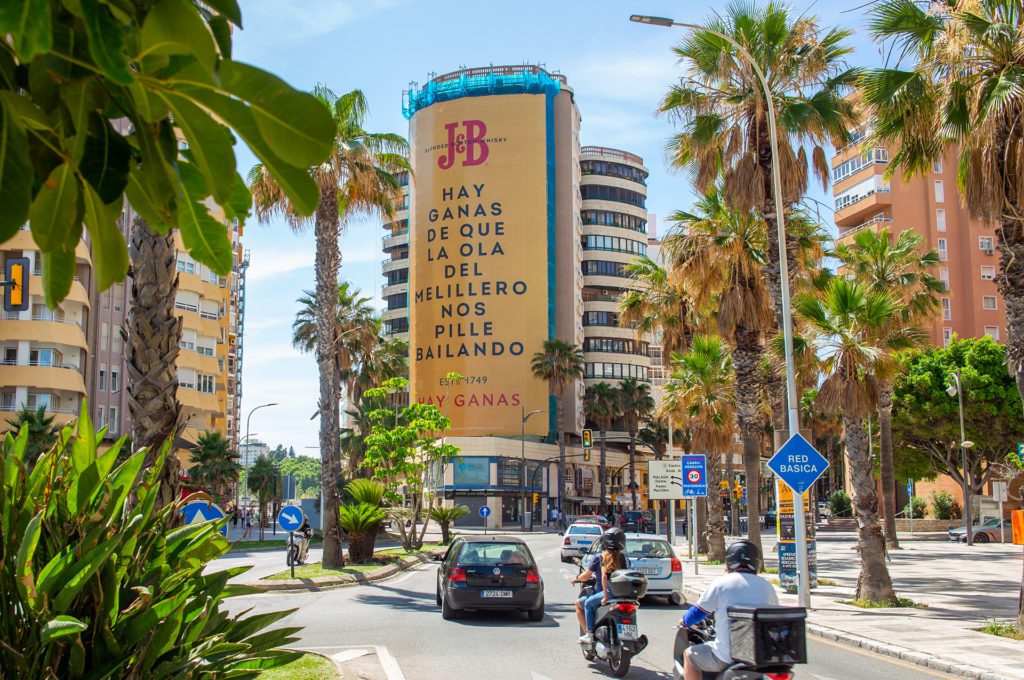 Spectacular banners for J&B in Spain