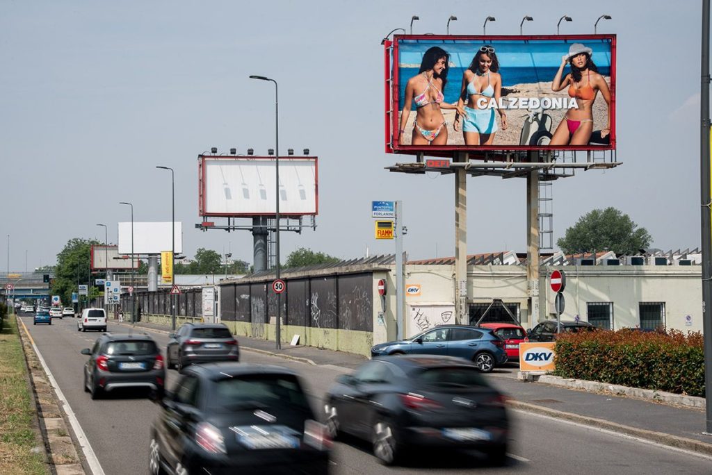 Focus Italy: advertising banners for Calzedonia