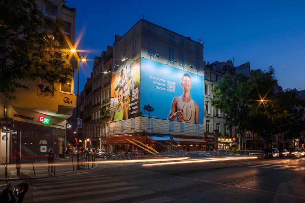 scaffolding advertising for Deezer - Rue St Martin in Paris