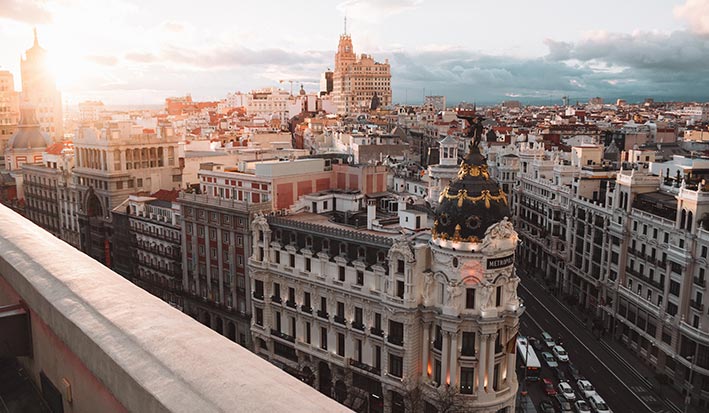 Vue en hauteur de Madrid en Espagne - filiales DEFI Group Espagne - Iberdefi