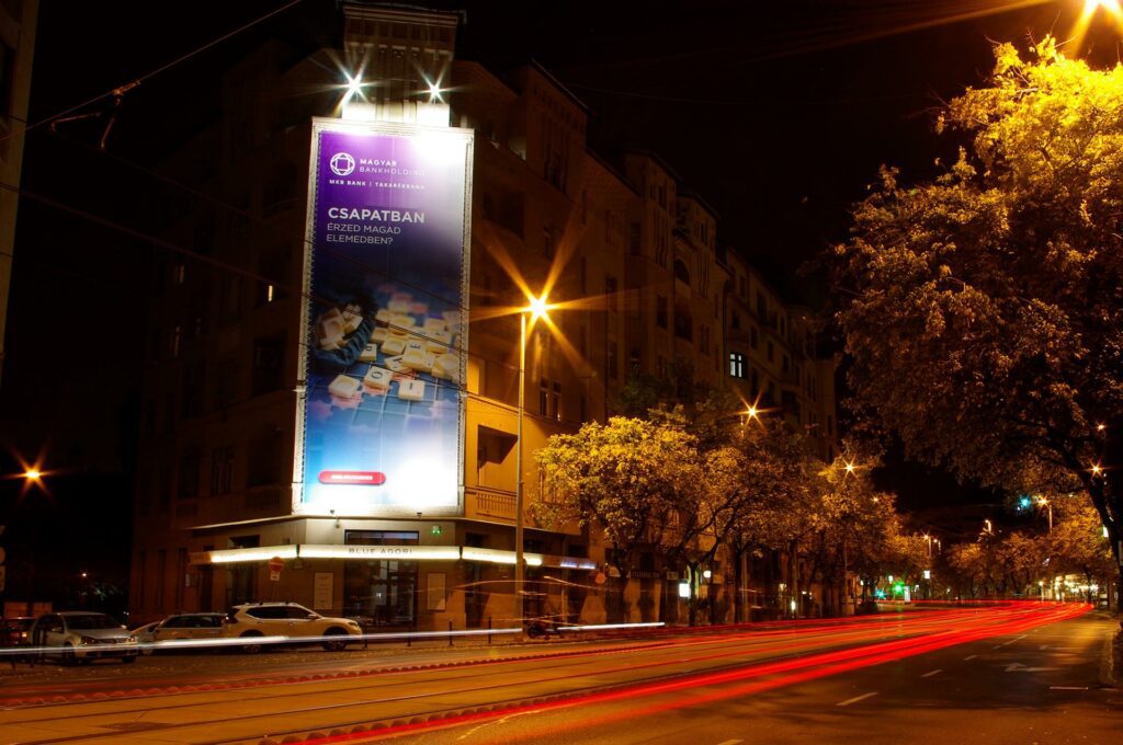 Recruitment campaign for Magyar Bankholding in Budapest - DEFI Hungary