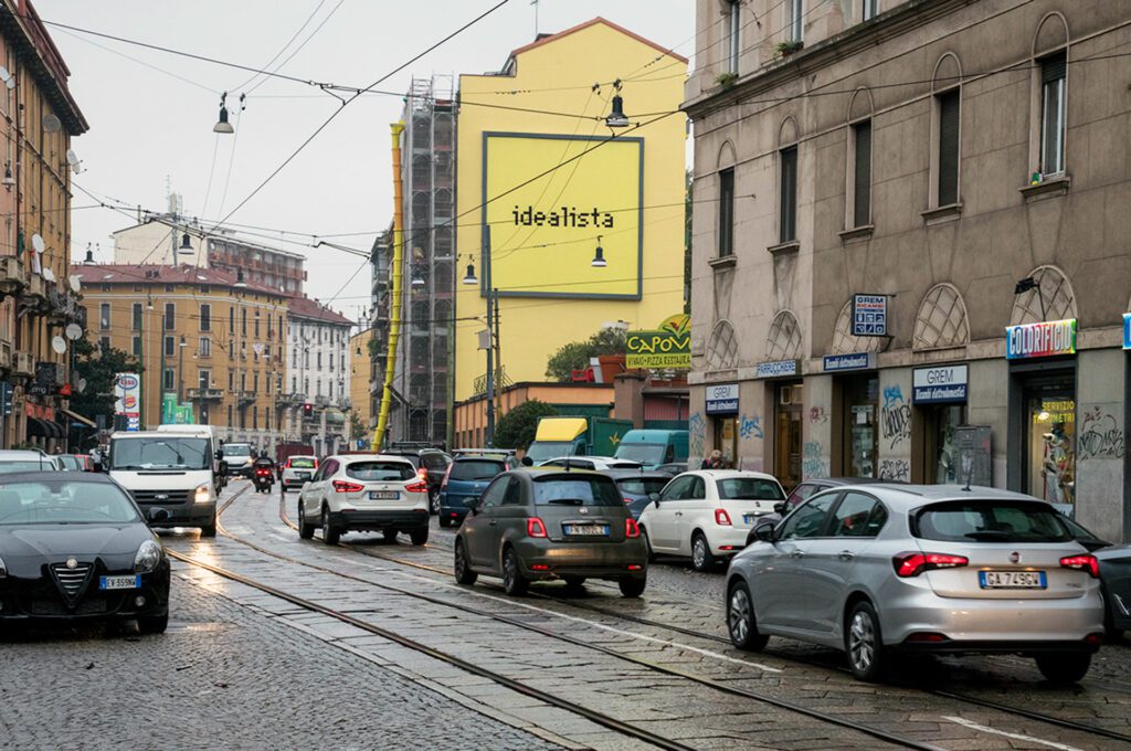 Idealista advertising banners in Milan