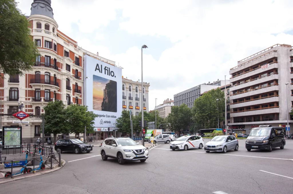 Spectacular advertising banner in Madrid, Spain, for Airbnb