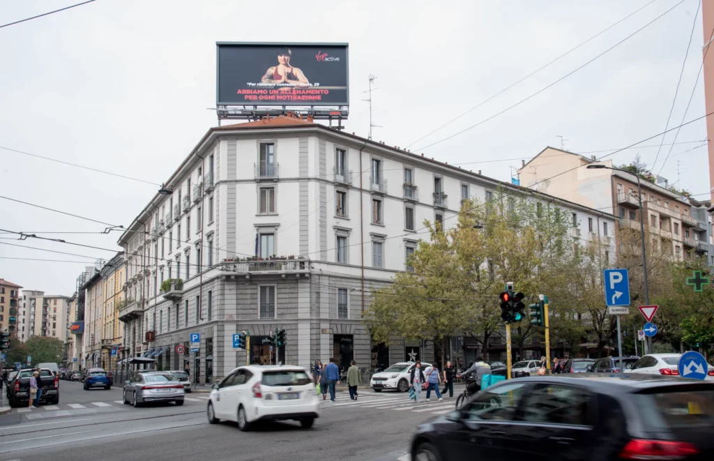Campagne d'affichage pour Virgin Active à Milan, Via Carlo Ravizza