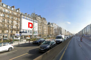 Vue de jour direction Paris Centre Porte Maillot